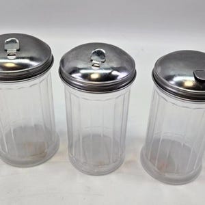 3 Pack Diner Retro Style Sugar Shakers Dispenser For Sugar/Cinnamon PLASTIC