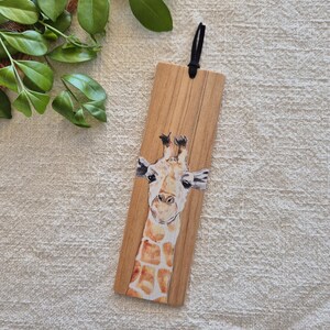 bookmark, giraffe bookmark, leather bookmark, gifts for bookworms, gifts for book lovers, reading gifts, wooden bookmark, page marker