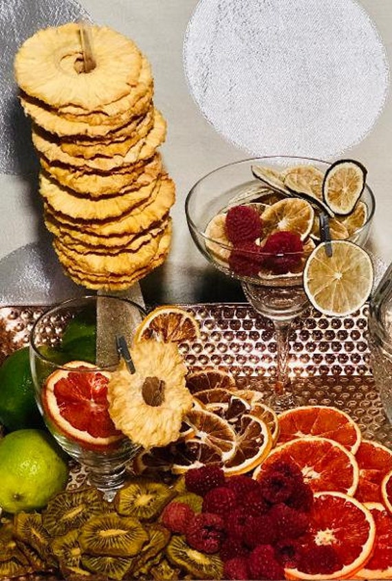 Dehydrated fruit for at home cocktails