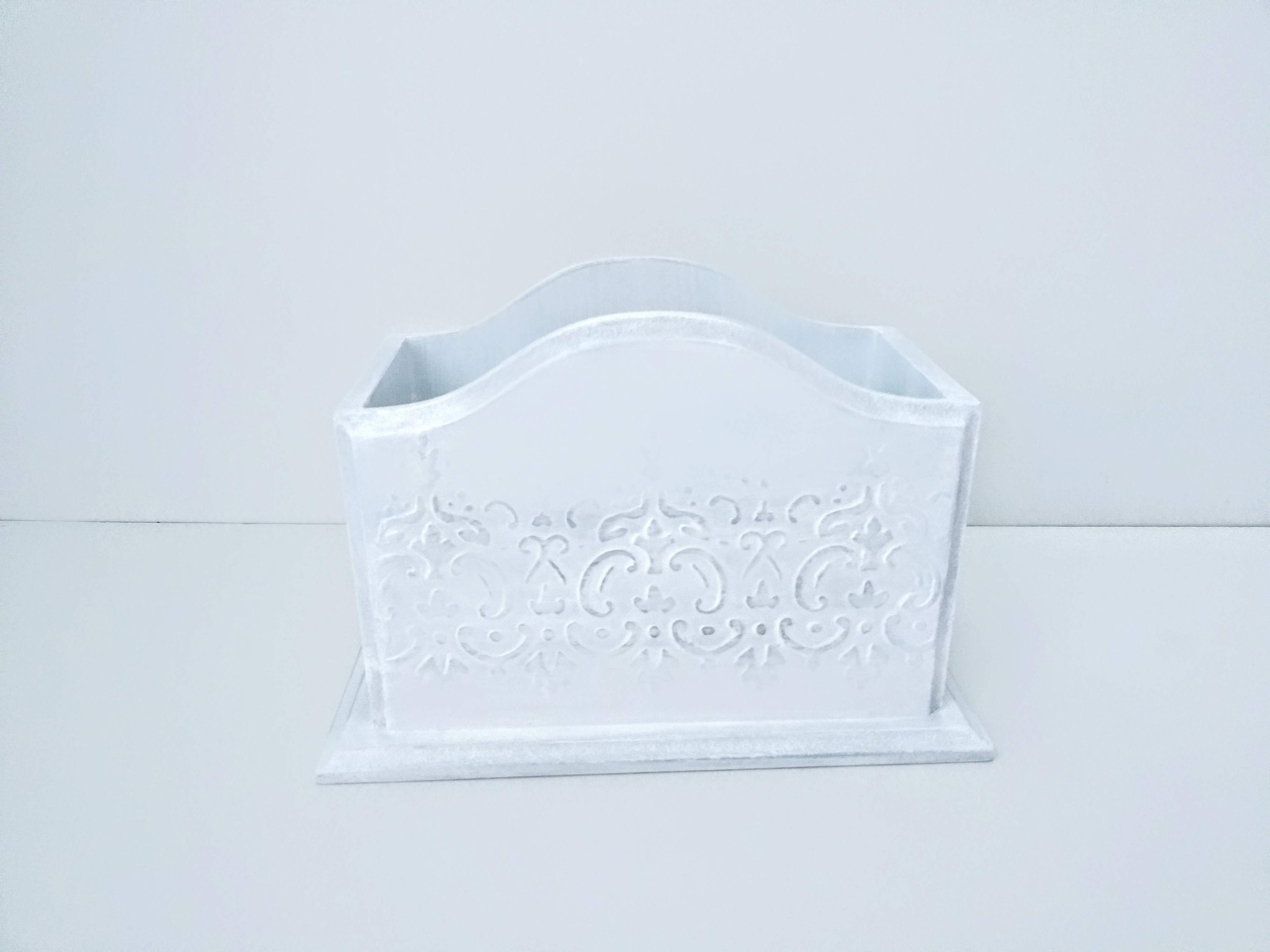 White Napkin Holder for Dining Table, in Vintage Style Shabby Chic