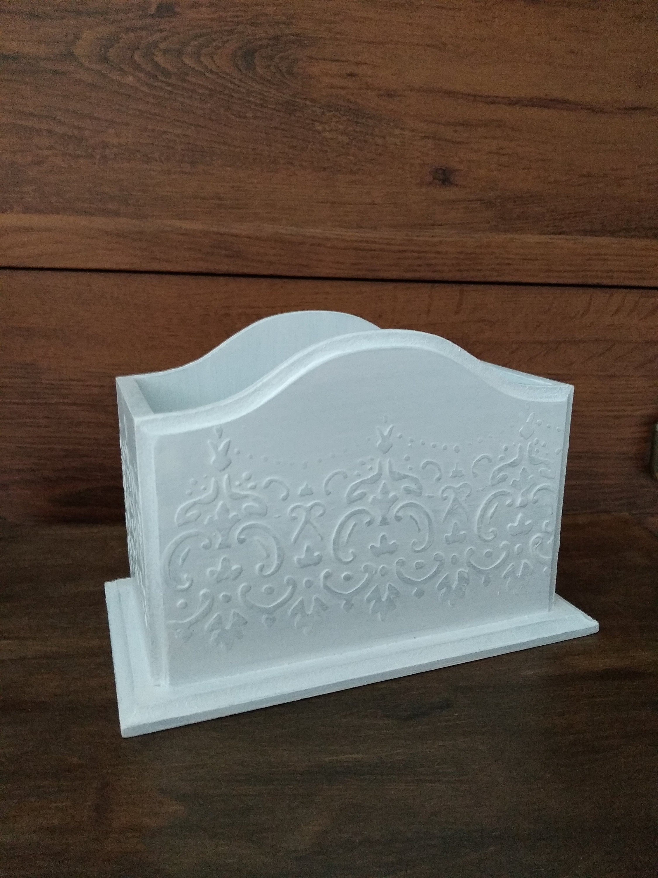White Napkin Holder for Dining Table, in Vintage Style Shabby Chic