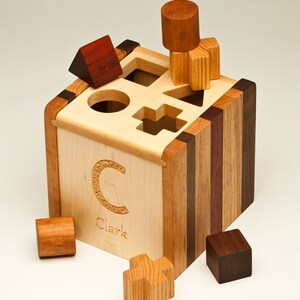 Wooden Shape Sorter image 3