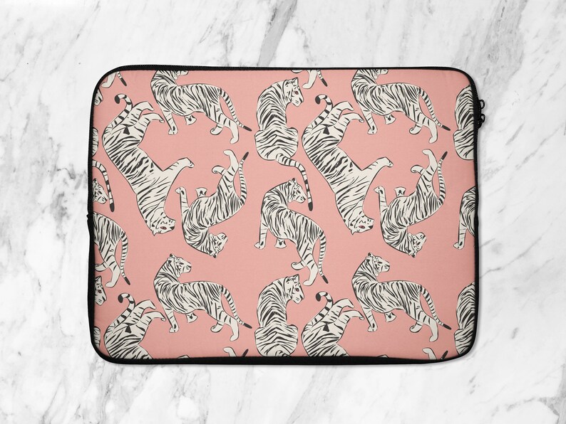 aesthetic laptop sleeve