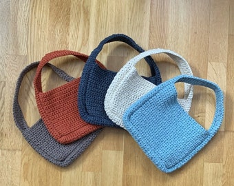 JOSY crochet handbag - handmade