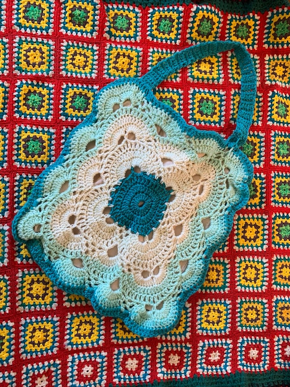 Vintage Crochet wool Boho shoulder bag tote. Hand