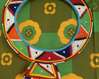 アフリカのマサイ族のビーズの首輪ネックレス マサイ族の首輪 - Etsy 日本