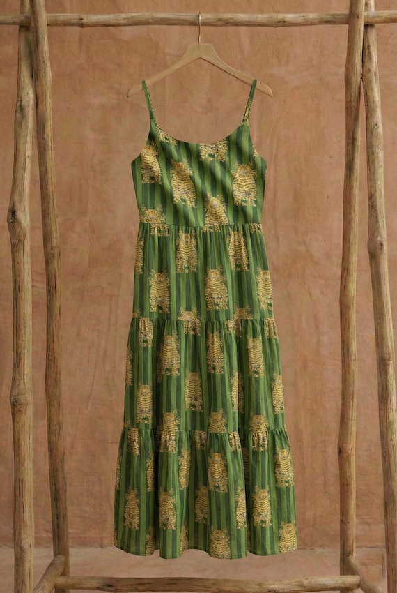 green dress with tigers Women Cotton Dress, Tiger Block Print, Soft Casual Loose Sundress Sleeveless Maxi Dresses Plus Size Clothes Sequin & Bling