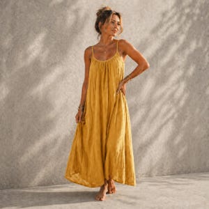 low back cotton dress All Things Golden - The Luxe Rib Low Back Midi Dress - Black
