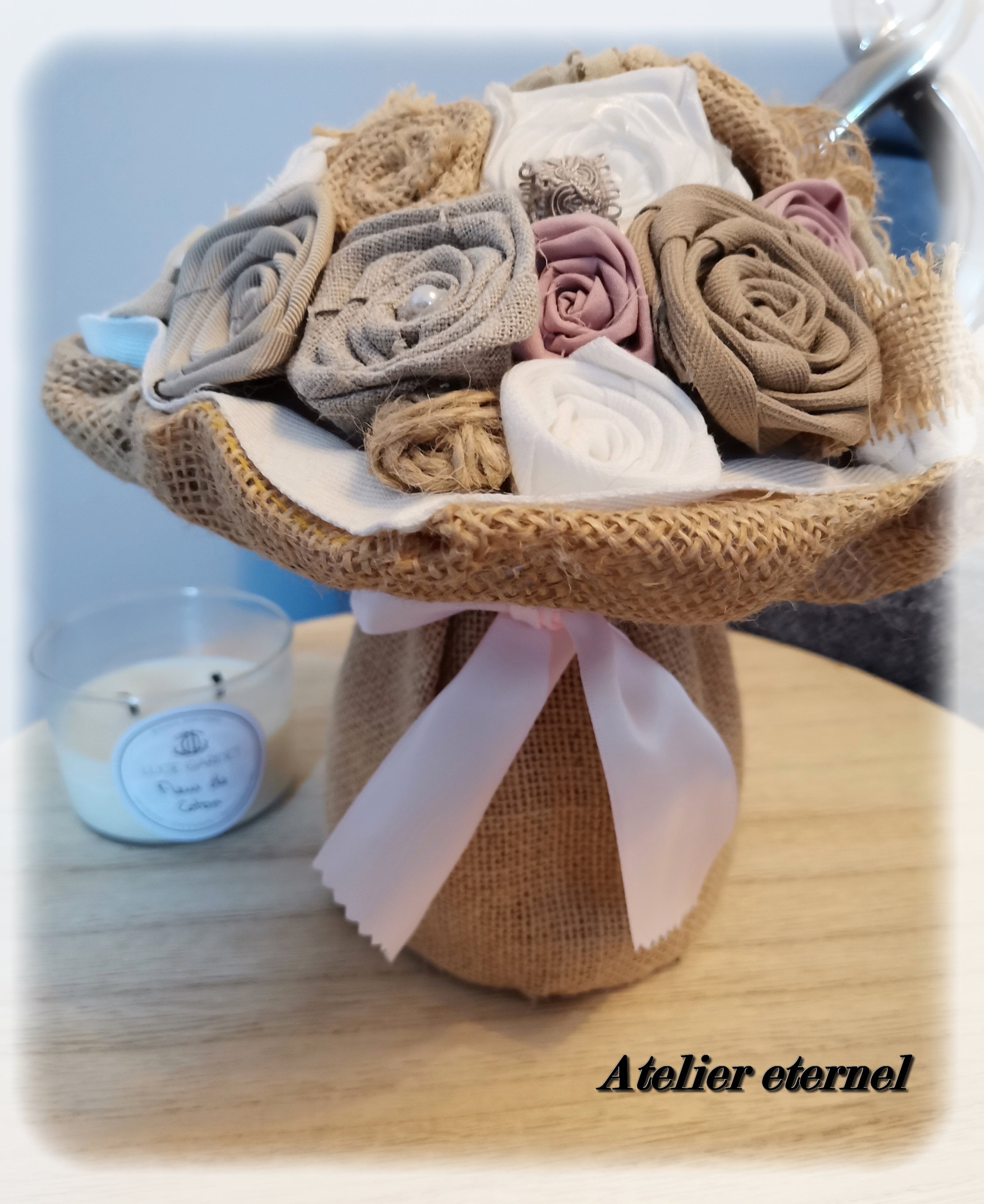 Bouquet de Fleur en Tissu Entierement Fait Main . Fleur Èternel .décoration Intérieur