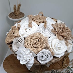 Bouquet de fleur éternel en tissu entierement fait main. Décoration intérieur.Fête des méres ,cadeau personnalisable