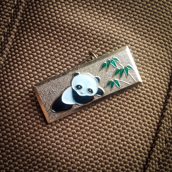 Vintage panda pin - - Gem