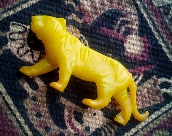 Retro Tiger Figurine