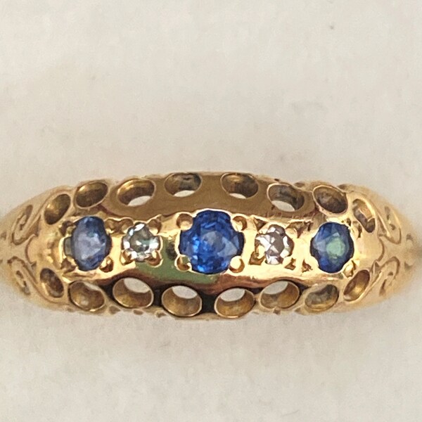 1918s Edwardian Sapphire and Diamond 18ct Gold Ring