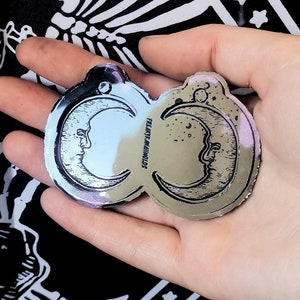 THE MOON - Formsilikon Ohrringe - Kreationen Epoxidharz / UV - Cartomancy Gothic Hexe Okkultes Tarot Wicca Esoterik
