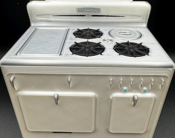 1950s Chambers Model 61C Dollhouse Stove | 1:12 Scale Miniature Kitchen Range | Retro Dollhouse Appliance | Mid-Century Kitchen Decor