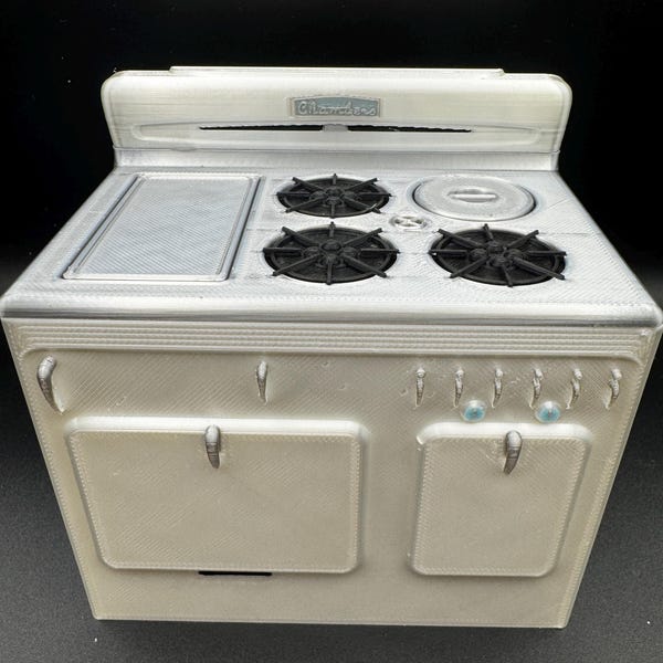 1950s Chambers Model 61C Dollhouse Stove | 1:12 Scale Miniature Kitchen Range | Retro Dollhouse Appliance | Mid-Century Kitchen Decor