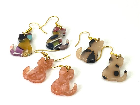 Small acetate cat earrings