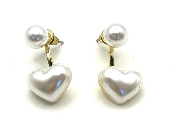 Pearl Heart Huggie Earrings