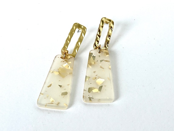 Acetate trapezoid earrings with gold flakes