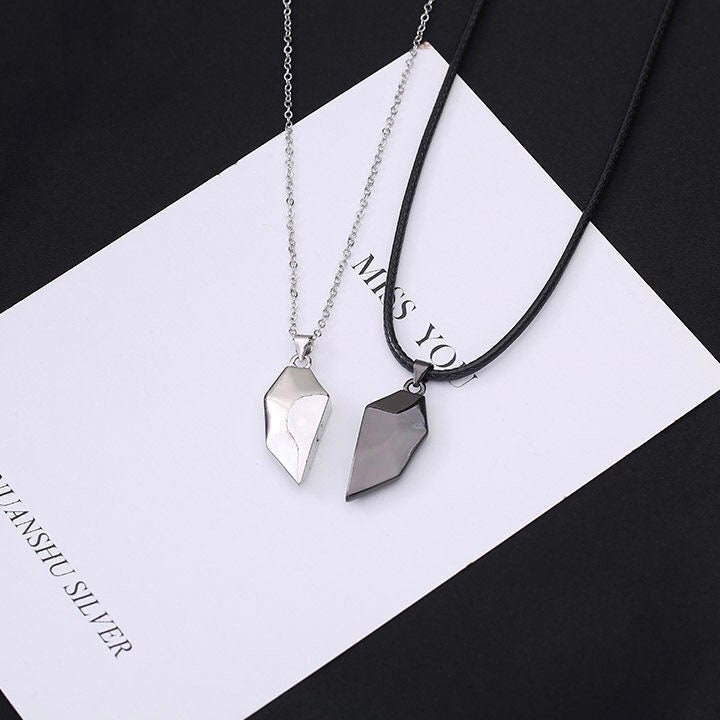 Tyniffer Magnetic Love Heart Necklace Double-Sided Wearing Diamond Heart  Choker Necklace for Women Silver Magnet Matching Love Heart Necklaces