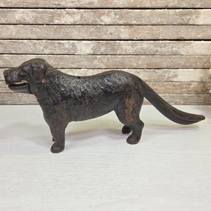 Hond gietijzeren notenkraker, vintage zware mechanische notenkraker