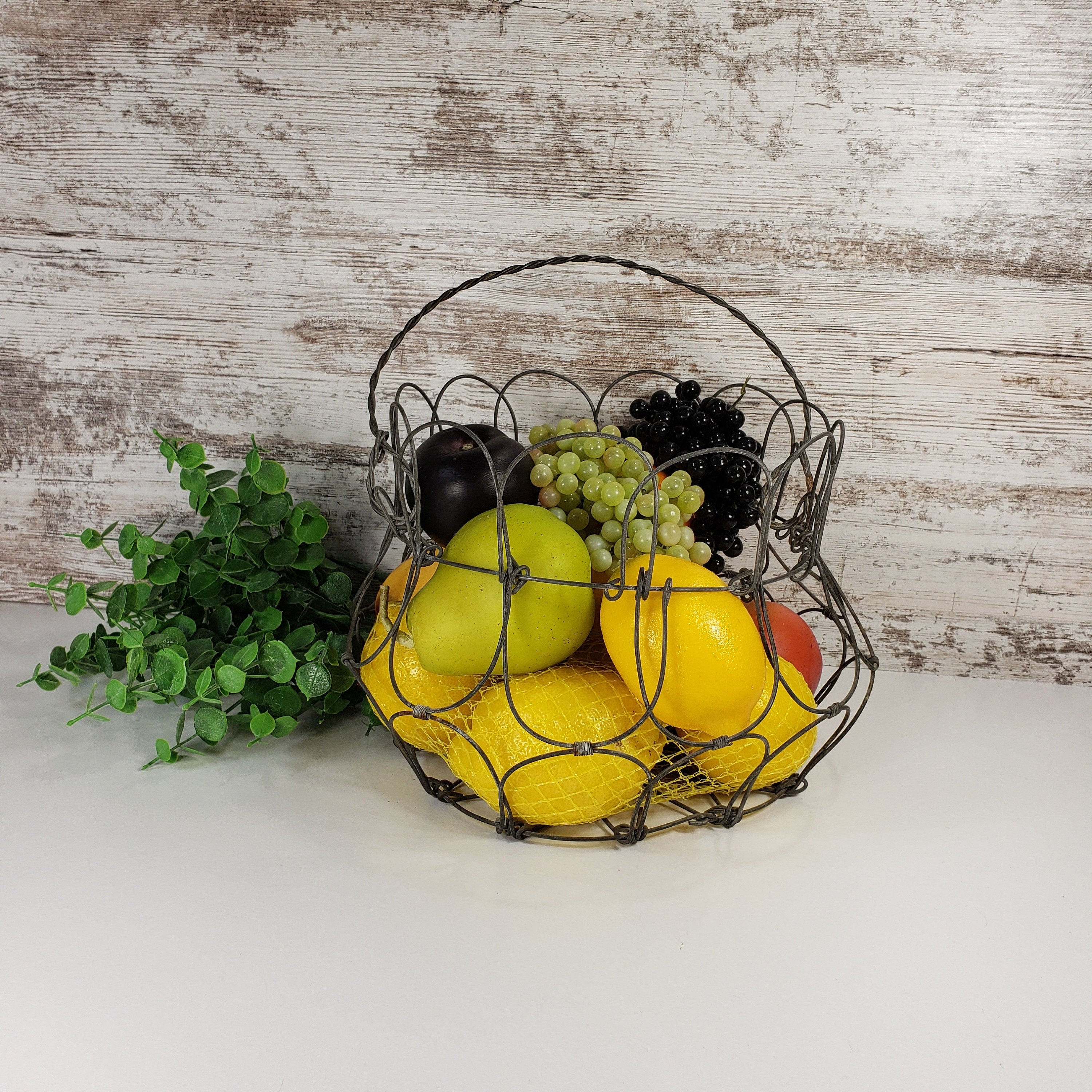 Panier D'oeufs, Français