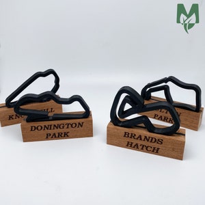 Circuit Card Desk Stands - Gemaakt van hergebruikt afvalplastic!