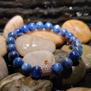 Blue Kyanite Bracelet, Blue Kyanite Stretch Bracelet, Kyanite Gemstone Bracelet, Kyanite Crystal Bracelet