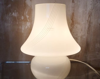 Very unique and big white italian venice glass murano vetri mushroom midcentury table lamp
