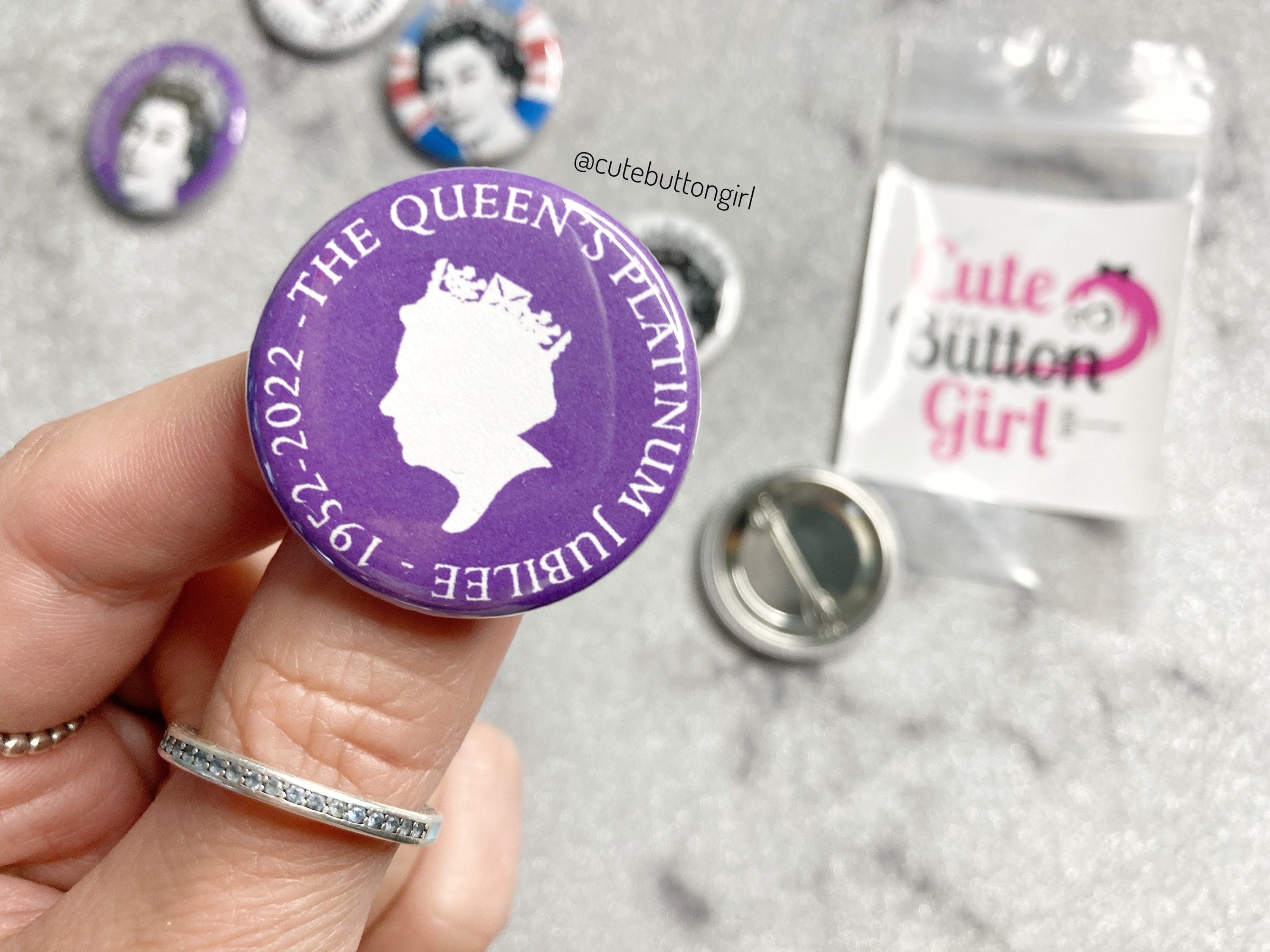【TANINOSEI】SAVE THE QUEEN Save the Queen! - Online Shop