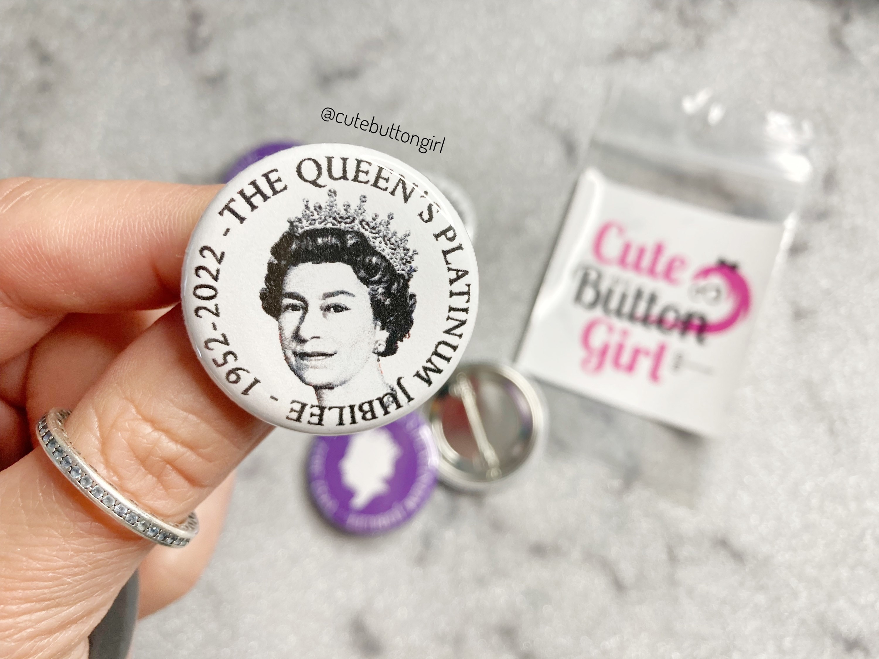 【TANINOSEI】SAVE THE QUEEN Save the Queen! - Online Shop
