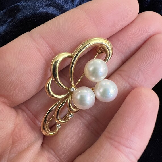 14K Gold Diamond Pearl Brooch - Abstract Diamond Swirl Brooch - 14k Pearl Brooch - 14K Diamond Brooch - Gold Diamond and Pearl Brooch