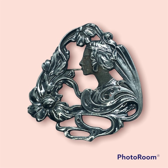 Grande Broche Ancienne Art Nouveau En Métal Argenté - Occasion Bon état Général