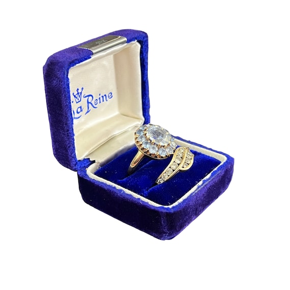 Vintage La Reine Blue Velvet Double Ring Box /  D… - image 3