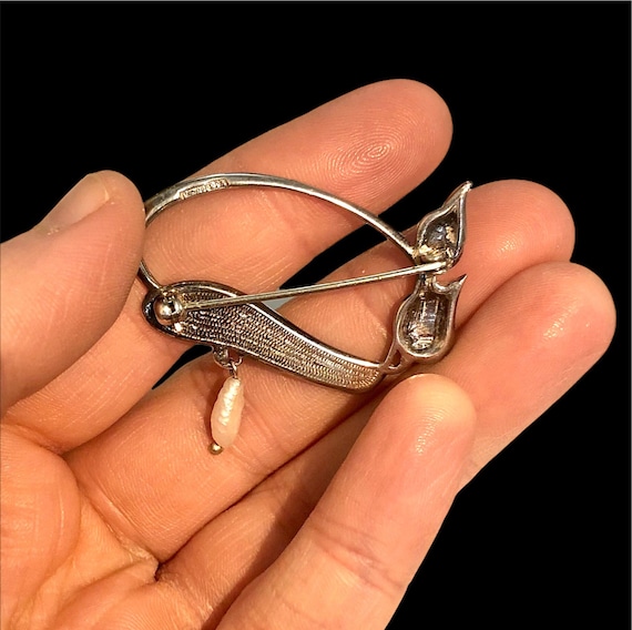Pat Cheney Enamel Brooch. Rice Pearl With Sterling Silver Abstract