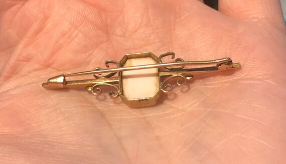Victorian 9kt Gold Cameo Brooch - Victorian Cameo Bar Brooch - Victorian Pearl Bar Brooch - Victorian Gold Bar Brooch - Antique Cameo Brooch View 2