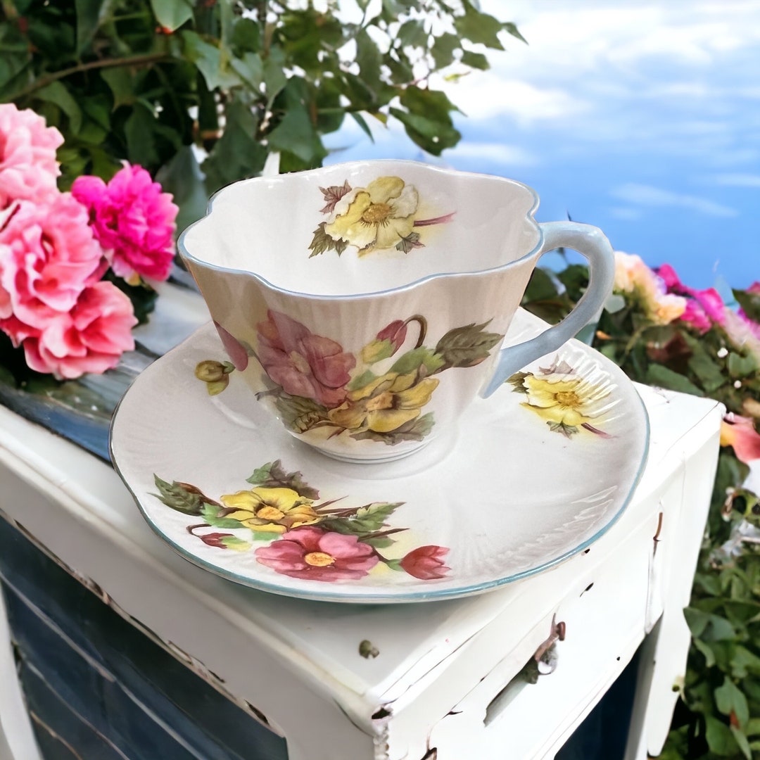 Shelley Begonia Teacup and Saucer. Vintage Shelley Begonia Pattern Tea