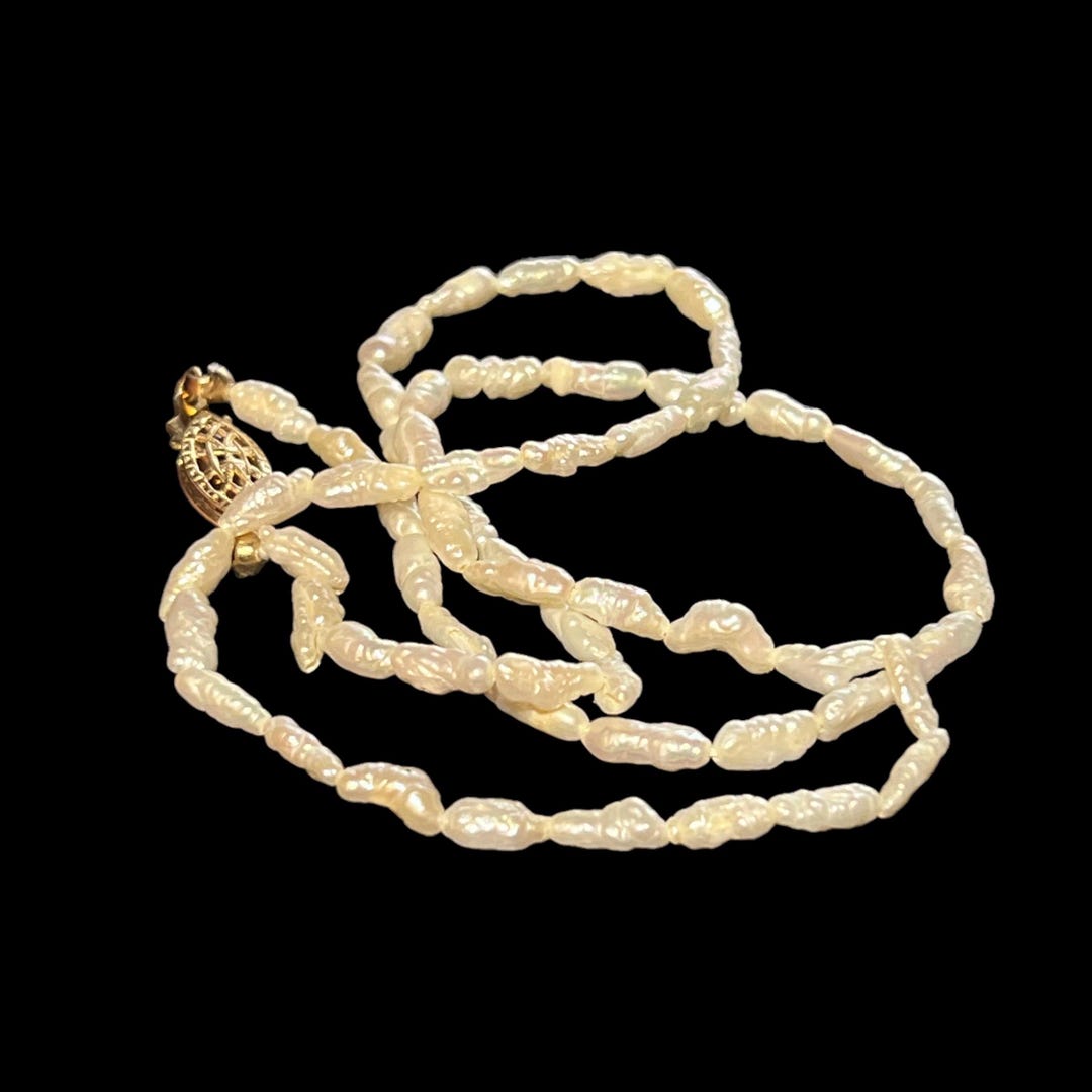 ブレスレット LESS IS MORE 14K Goldfield Baby Rice Pearl Necklace 24” 14K GF Rice Pearl Necklace - Vintage Freshwater Pearl