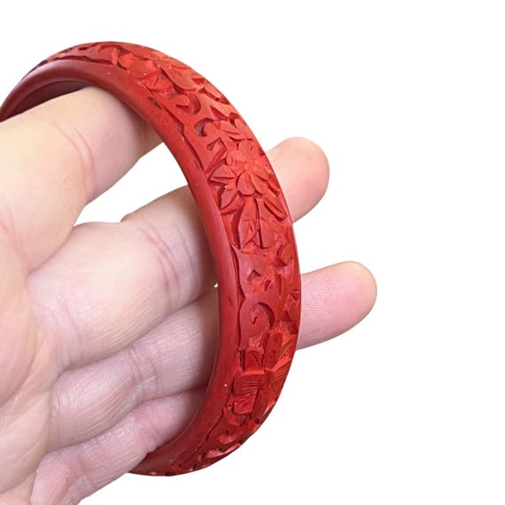 Vintage Carved Cinnabar Bangle Bracelet - Genuine Cinnabar Bracelet - Vintage Red Cinnabar Bracelet - Carved Chinese Cinnabar Bracelet View 5