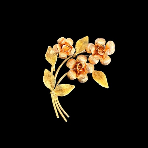 Krementz Rose Gold Flower Brooch. Vintage Krement… - image 3