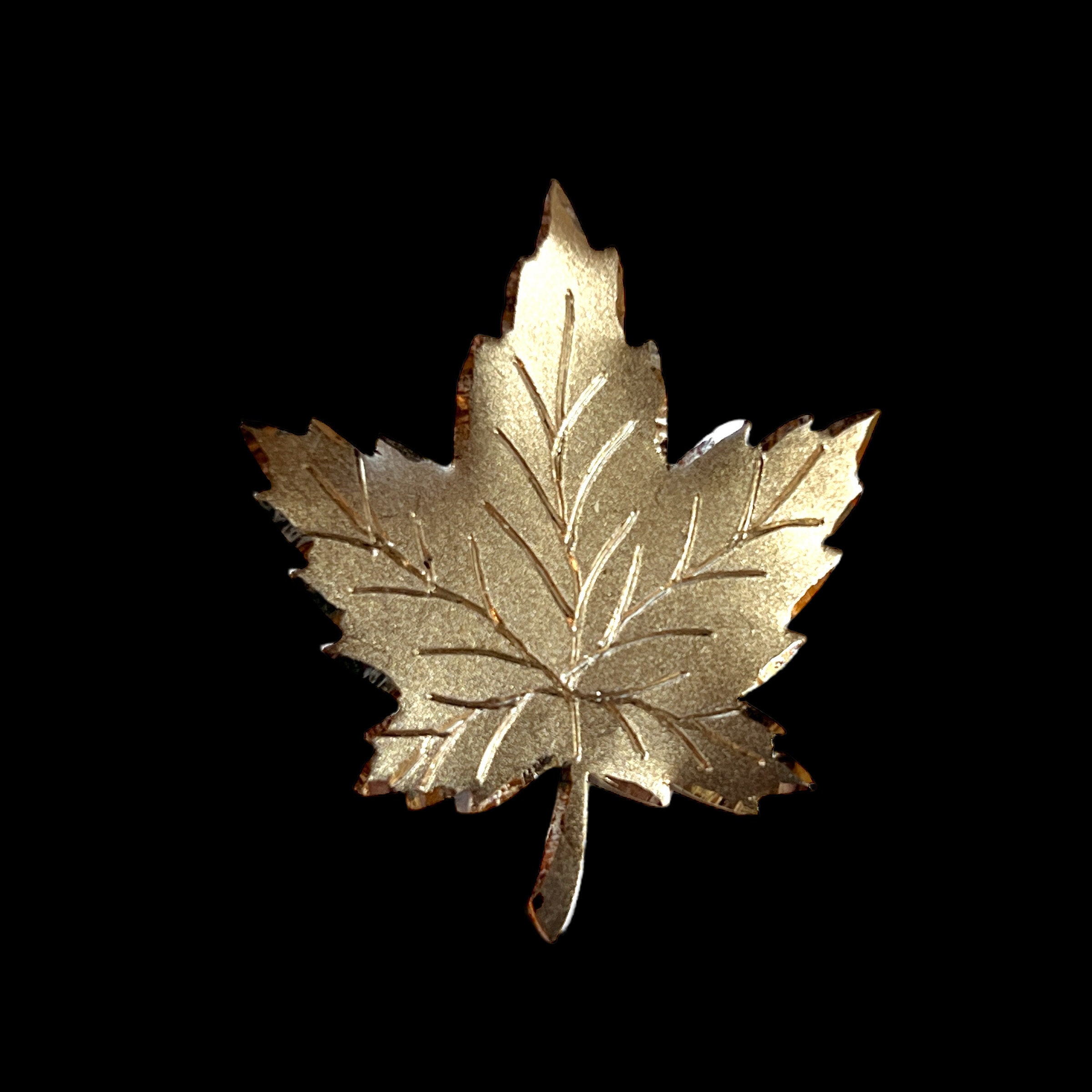 Broche Vintage En Argent Massif Filigrane Forme Feuille D'érable - Très Bon état