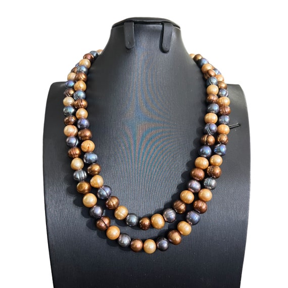 40” Multicolored Freshwater Pearl Necklace. Bronze