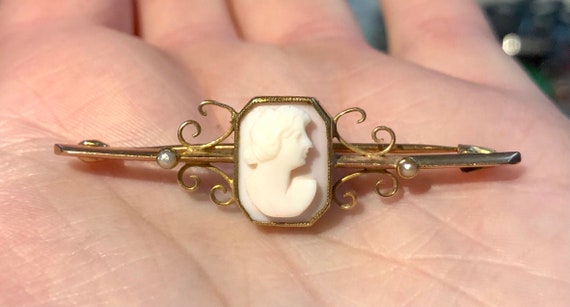 Victorian 9kt Gold Cameo Brooch - Victorian Cameo Bar Brooch - Victorian Pearl Bar Brooch - Victorian Gold Bar Brooch - Antique Cameo Brooch