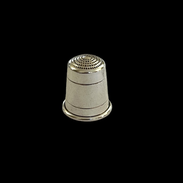 Birks Sterling Silver Thimble. Vintage Birks 925 Thimble. Silver Birks Thimble. Antique Sterling Silver Birks Thimble. Vintage Birks.