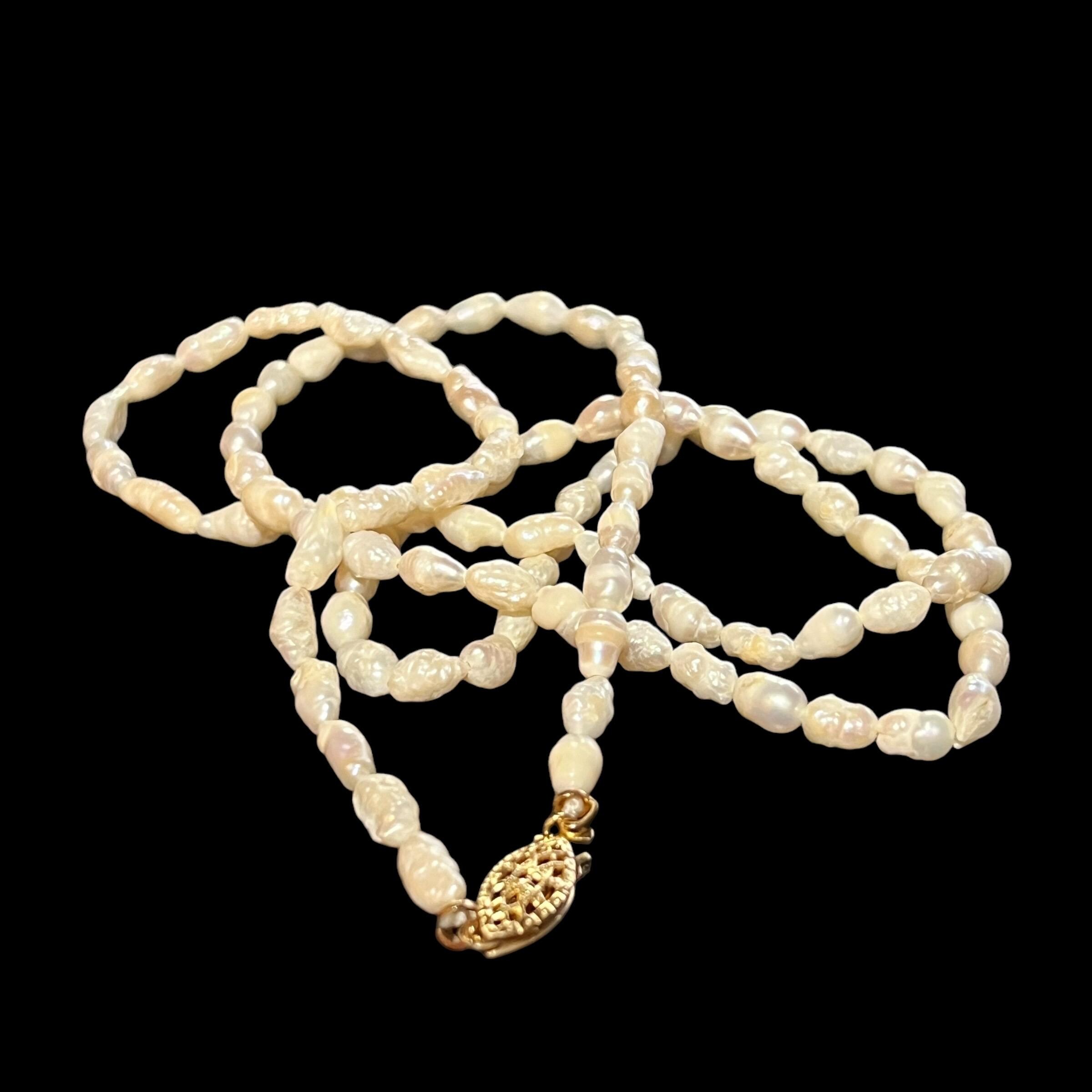 ブレスレット LESS IS MORE 14K Goldfield Baby Rice Pearl Necklace il_fullxfull.3311748511_klq6.jpg