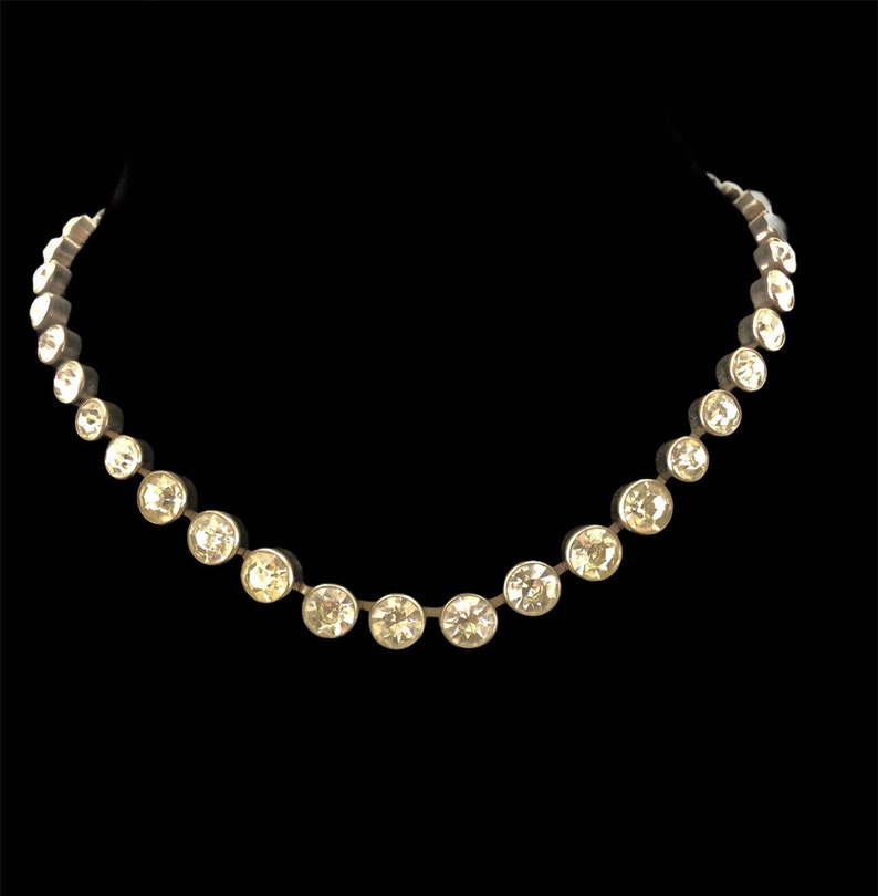 classic royal glam stunning choker bright. Sparkly regal Sparkling Vintage Glass Rhinestone Silver Tone Metal Necklace glamorous