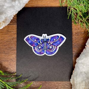 Sticker Galaxy Moth – handgetekende inkt en aquarel uit de Nocturnal Creatures-collectie