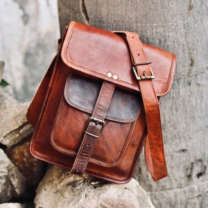 Handmade Leather Travel Messenger Office Crossbody Bag Laptop Briefcase Computer College Satchel Bag For Men And Women image 8