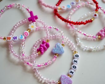 DIY Friendship Bracelet Making Kit: Personalized stretchy bracelet for kids, Holiday Craft, Party favors