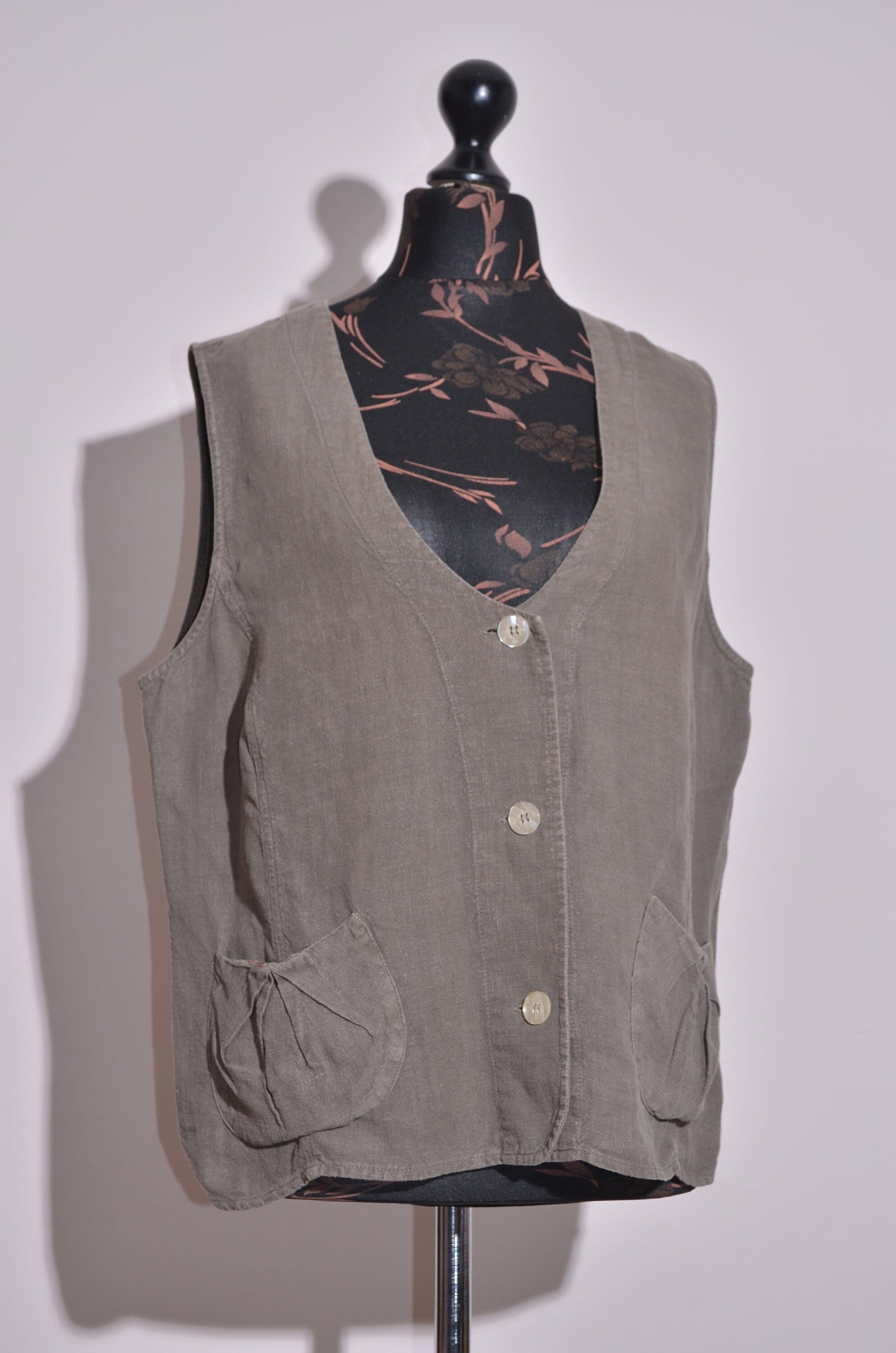 Deerberg by OSKA Womens Linen Waistcoat Vest Pearl Button With 